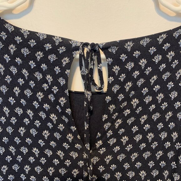 LOFT NAVY BLUE W/WHITE PRINT SLEEVELESS DRESS SIZE SMALL - Picture 3 of 4